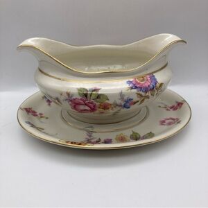 Vintage SUNNYBROOKE Castleton Porcelain Gravy Boat w/ Attached Underplate Floral